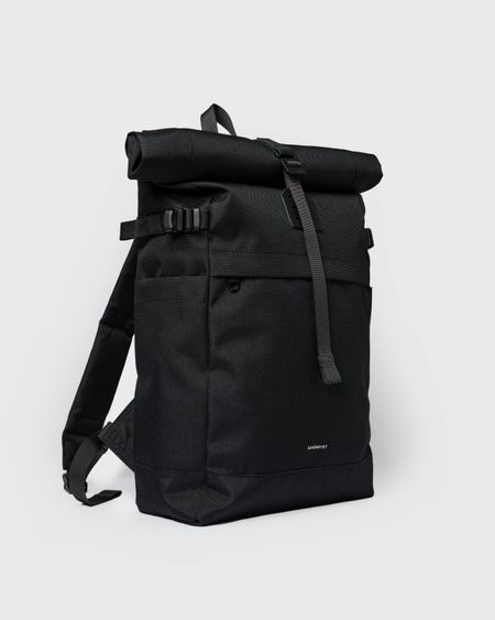 Sac à dos 26l en matières recyclées | noir "icon rolltop backpack l - black/ black with black leather" - Sandqvist