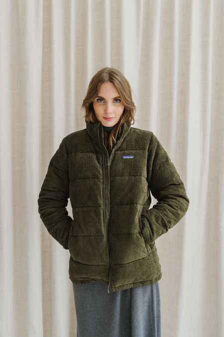 Doudoune velours en matière recyclée | vert "w's cord fjord coat pine needle green"