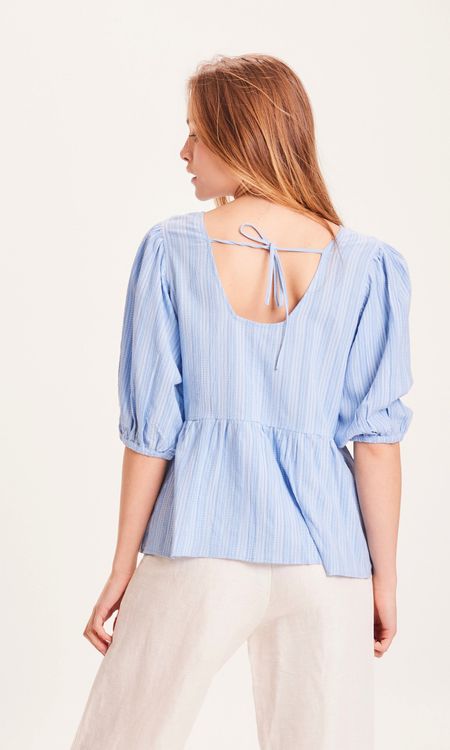 Blouse bleue rayée en ecovero - lily puff sleeve chambray blue - Knowledge Cotton Apparel