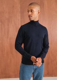Le pull col roulé en coton bio | marine