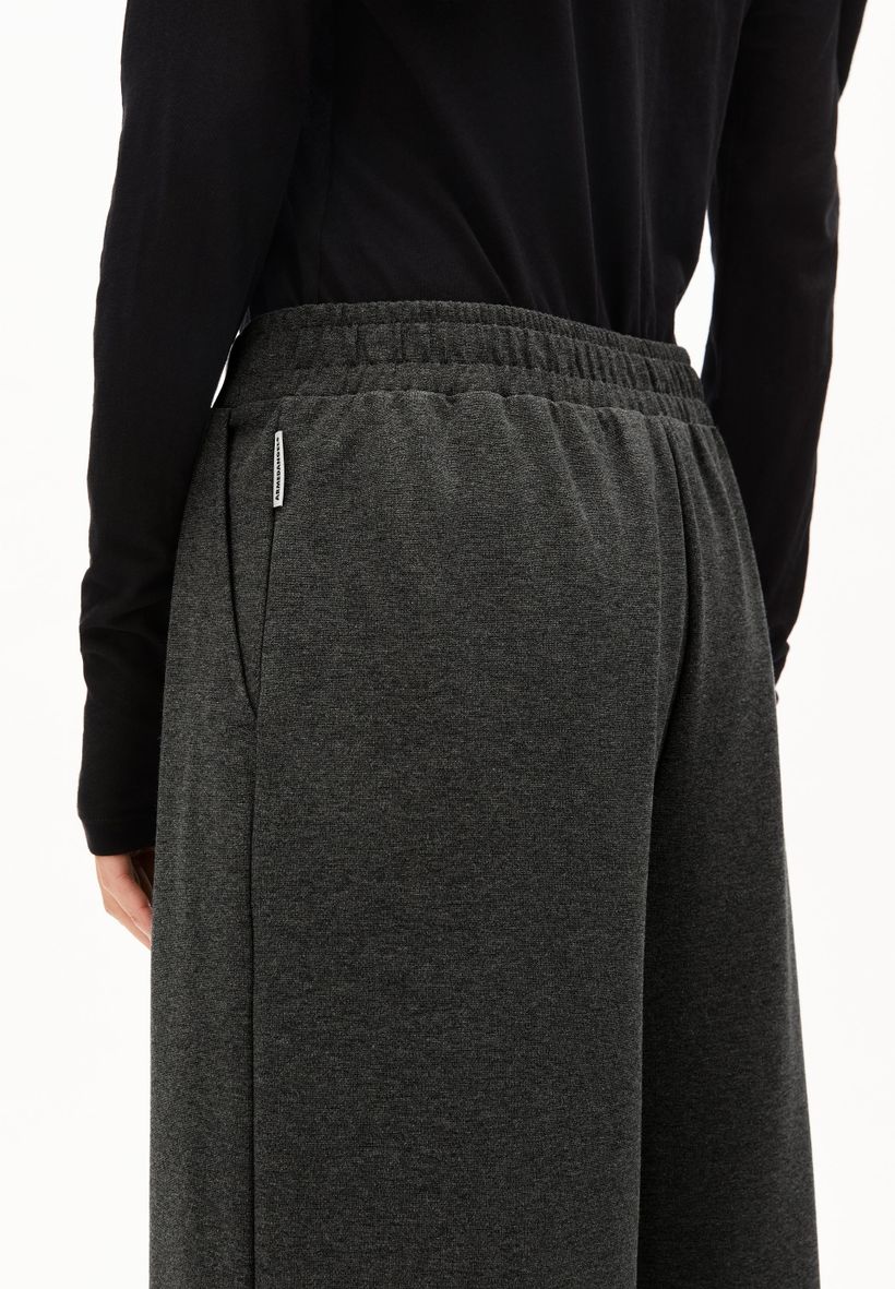 Pantalon en ecovero et matière recyclée | gris "himaari - steel melange" - Armedangels