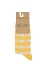 Chaussettes hautes jaunes à motifs en coton bio - checked socks - People Tree