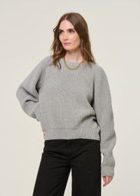 Pull en laine recyclée | gris "cropped knit sweater wool-blend - grey melange"
