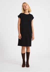 Robe t-shirt noire en coton bio - hawaa