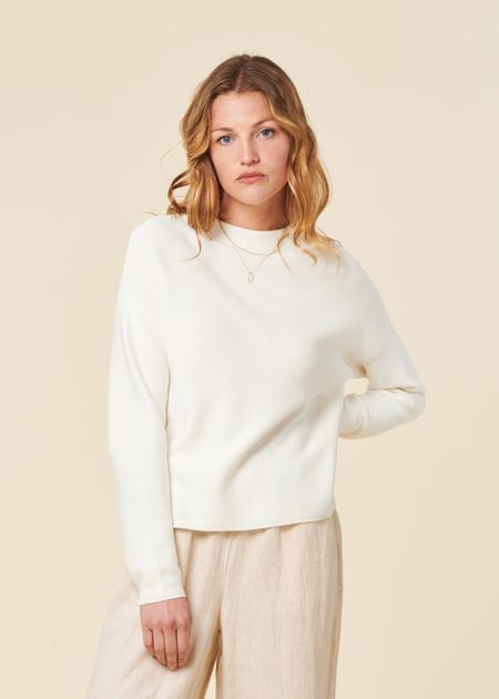 Pull ample en coton biologique | beige "merinaa links links - light oatmilk" - Armedangels