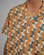 Chemisette en coton bio | orange "big tiles aloha shirt topaz brown" - Brava Fabrics