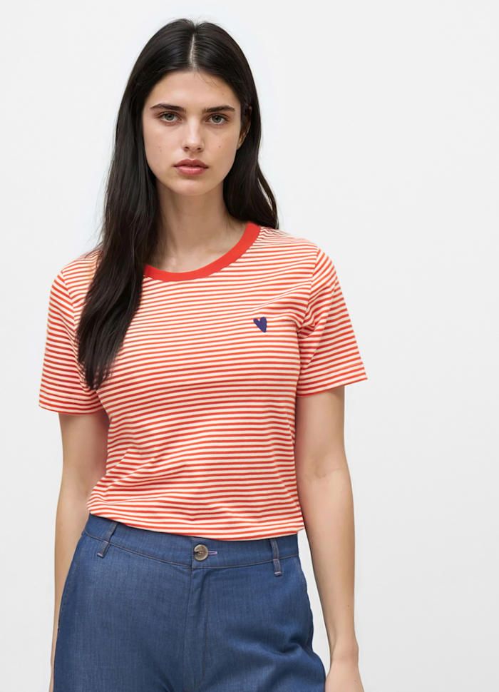 T-shirt en coton bio rayé rouge 