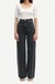 Jean ample noir délavé en coton bio et recyclé | rebecca jeans black dust