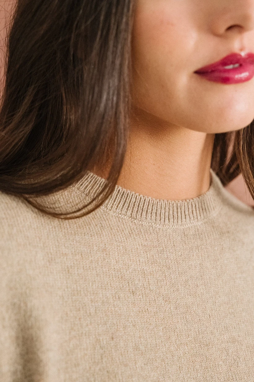 Pull en laine mérinos recyclée | beige - WeDressFair Essentiels