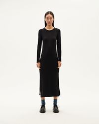Robe en mélange coton bio, laine et fibres recyclés | noir "black gina dress - black"