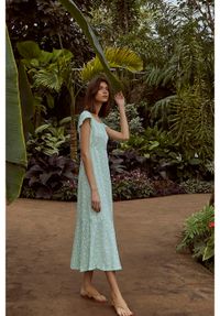 Robe longue vert menthe fleurie en tencel - pippa