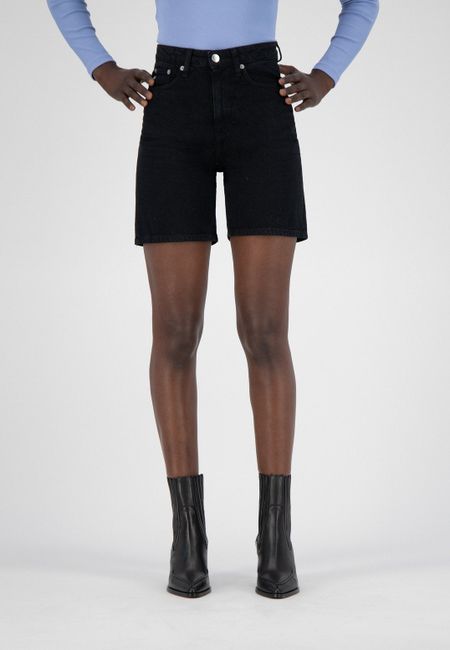 Short en jean noir en coton bio et coton recyclé - beverly