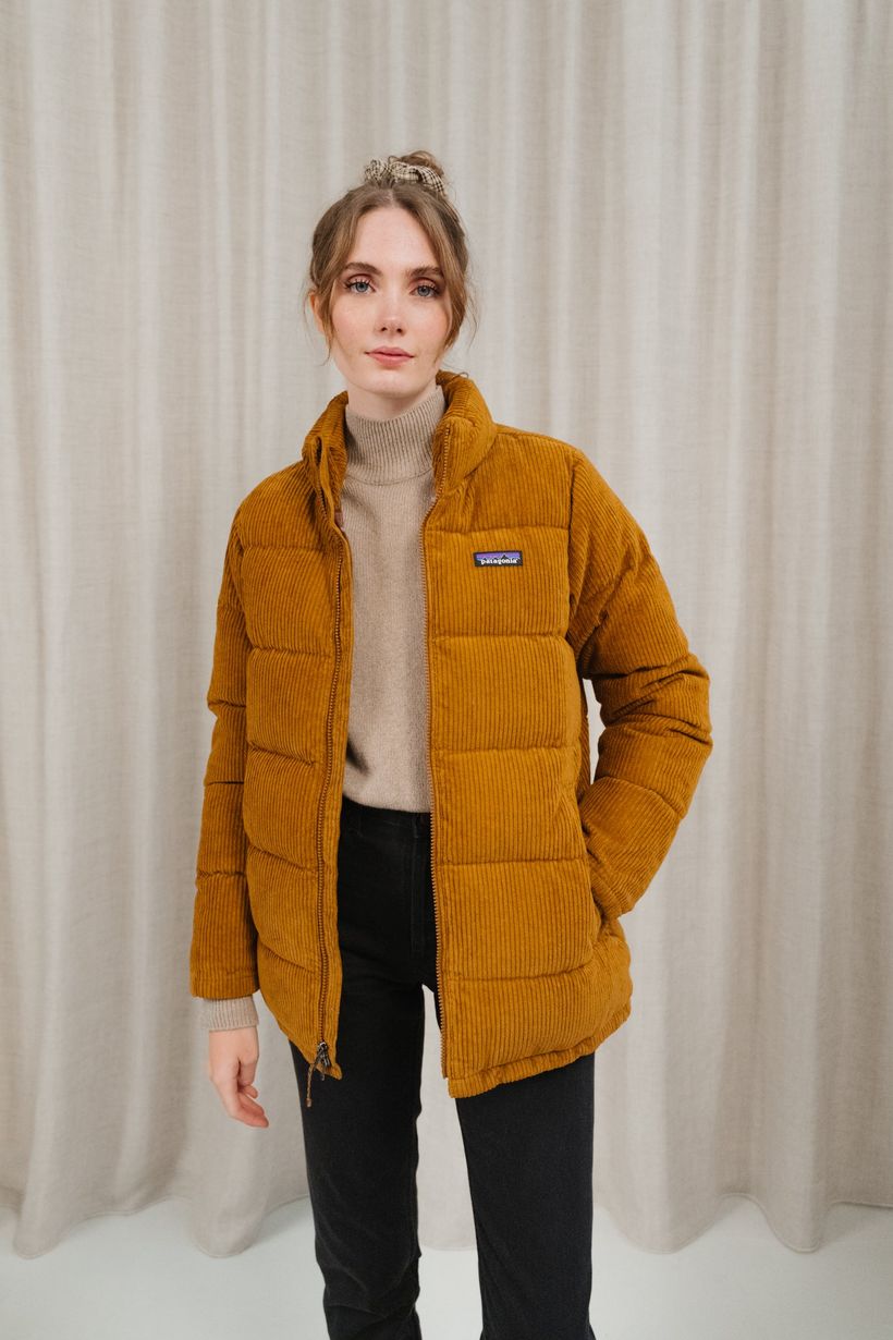 Doudoune velours en matière recyclée | marron "w's cord fjord coat shelter brown" - Patagonia