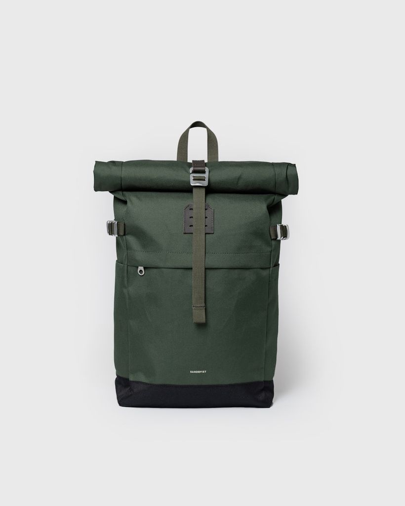 Sac à dos 23l en matière recyclée | vert "icon rolltop backpack m - dawn green with dark brown leather" - Sandqvist