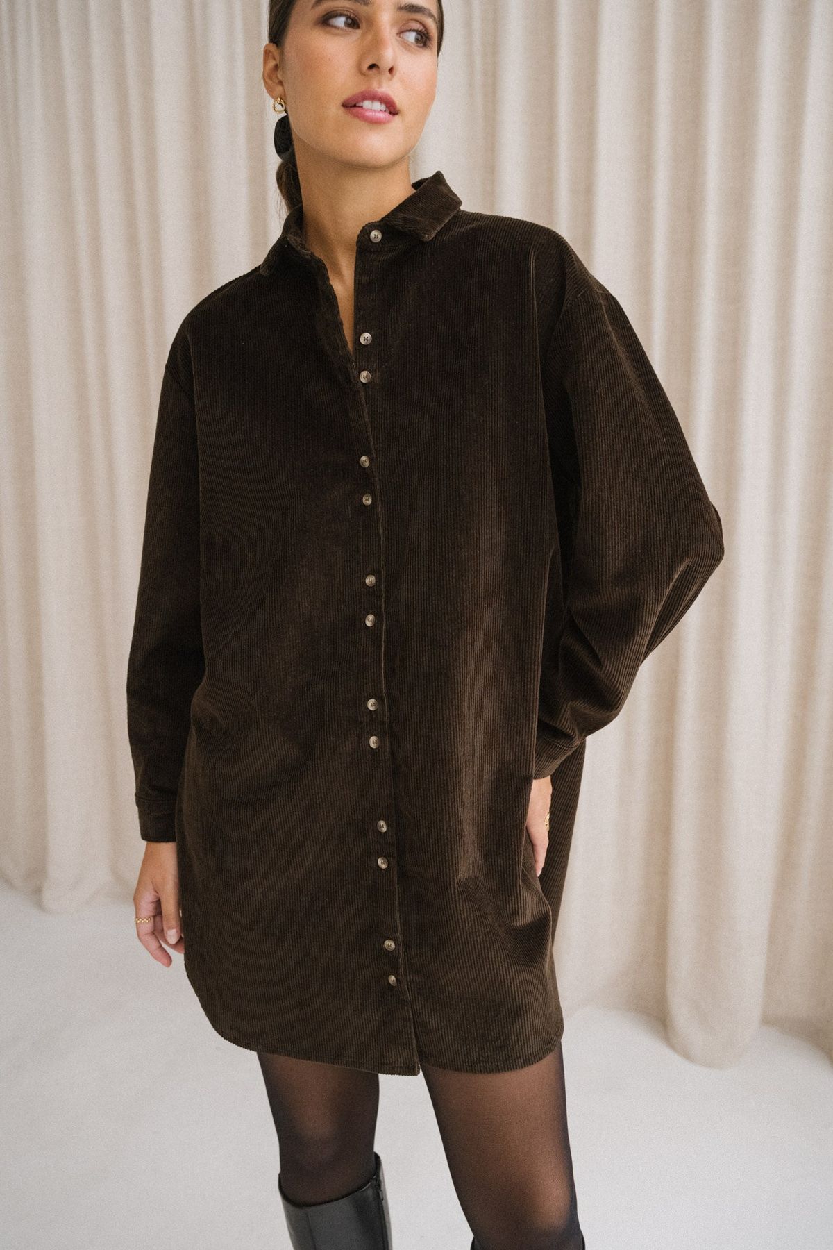 Robe chemise jeanne en velours chocolat - Bonjour Demain