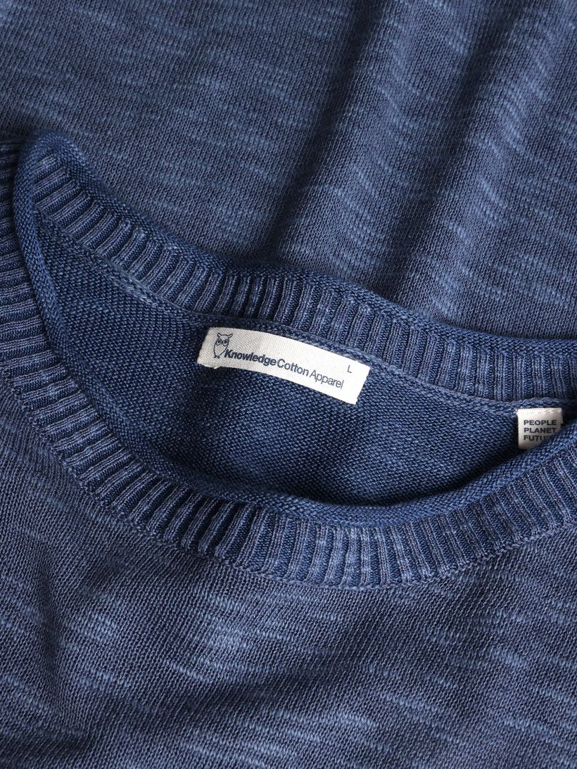 Pull en tencel® (procédé lyocell) | bleu "crew neck knit tencel - vintage indigo" - Knowledge Cotton Apparel