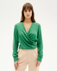 Blouse croisée en ecovero | vert "clover green dione blouse"