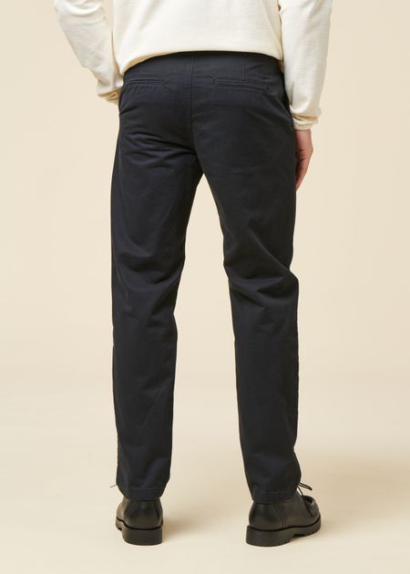 Chino droit en coton bio | noir "chuck regular twill poplin pants black jet" - Knowledge Cotton Apparel