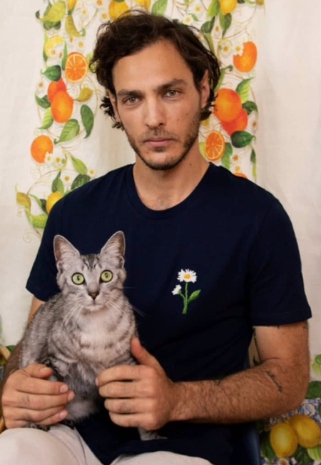 T-shirt brodé marine en coton bio - marguerites