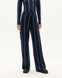 Pantalon droit en matières recyclées | bleu "navy dark heritage betty pants"