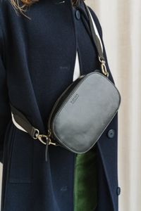 Sac à main en cuir certifié | noir "maya - black classic leather"