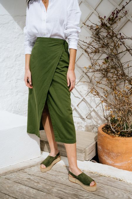 Jupe portefeuille en lin et coton bio | vert "hanna wrap skirt hs - pine green" - Kuyichi