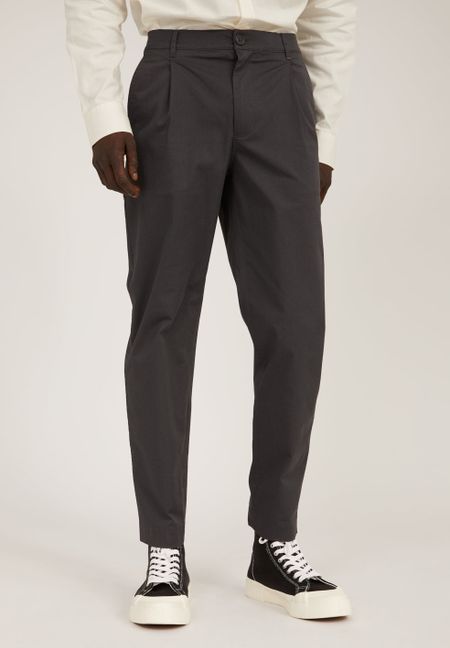 Pantalon à pinces noir en lenzing - jontaa