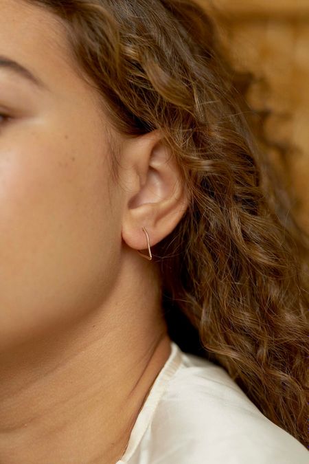 Boucles d'oreilles en or recyclé 9ct - mini organic point