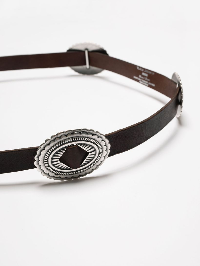 Ceinture en cuir au tannage végétal | marron "western concho silver belt dark brown" - Nudie Jeans