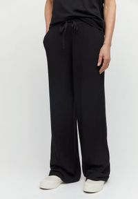Pantalon large noir en lenzing - hannaa