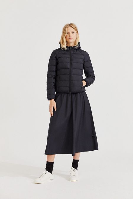 Doudoune matelassée à capuche noire recyclée - asp jacket