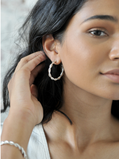 Boucles d'oreilles anneaux en argent recyclé - chunky twist hoop