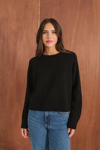 Le pull boxy en laine mérinos recyclé | noir