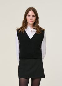 Pull sans manches en laine et coton bio | anthracite "cropped vest wool-blend - soft black"