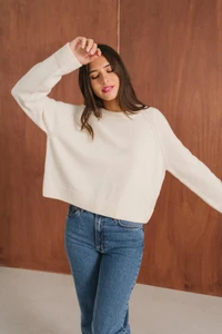 Le pull boxy en laine mérinos recyclée | écru