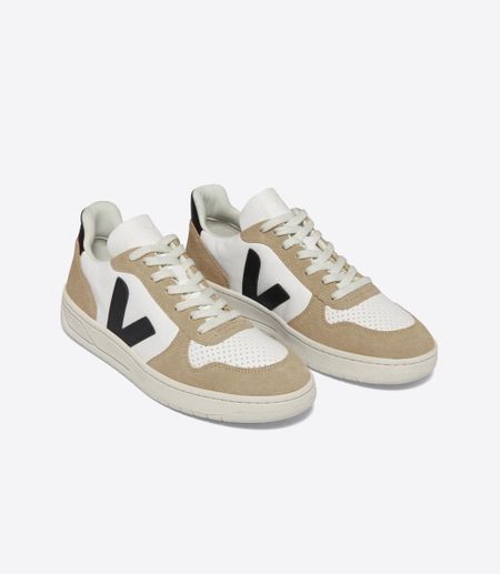 Baskets en cuir sans chrome | beige et noir "v-10 chromefree leather white black sahara" - Veja