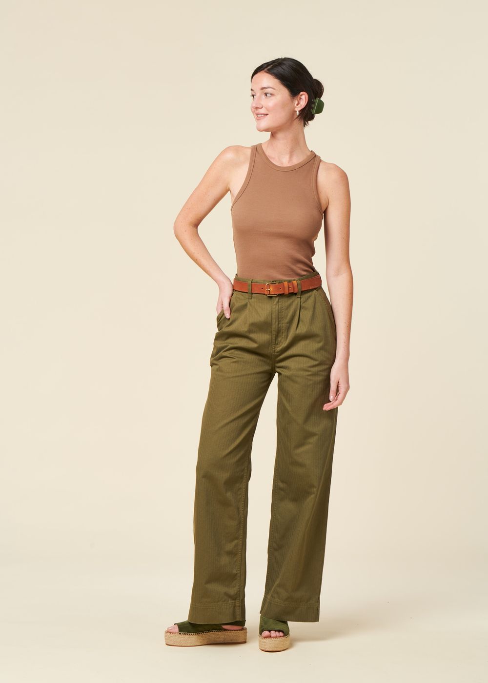 Pantalon en coton bio | kaki &quot;suki workwear pants - olive&quot; Nudie Jeans