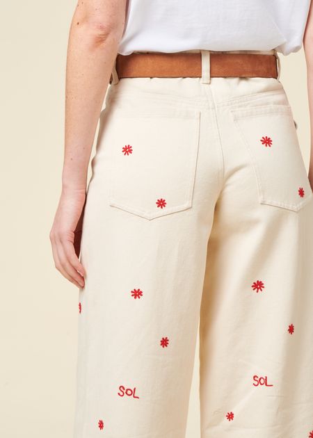 Jean ample en coton bio | écru "sol chain hedda pants" - Thinking Mu