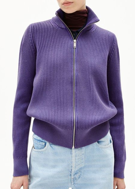 Gilet zippé en coton bio | violet  "rebeccaa gmt dye indigo lilac" - Armedangels