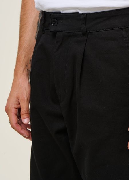 Pantalon large en coton bio | noir "wotan black" - Thinking Mu